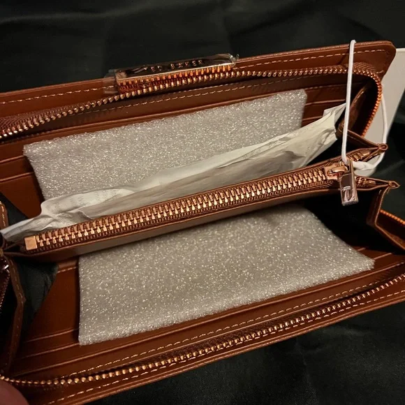 Ted Baker of London Pebbled Leather Wallet NWT - Picture 8 of 12